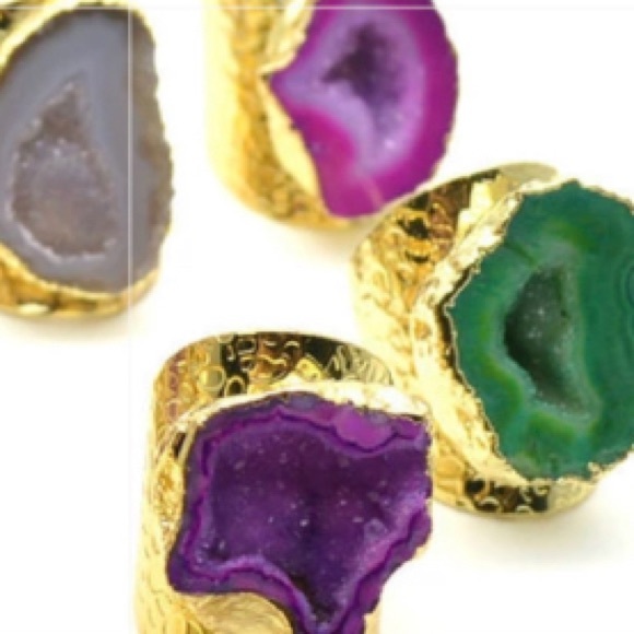 RINGS - Picture 3 of 3